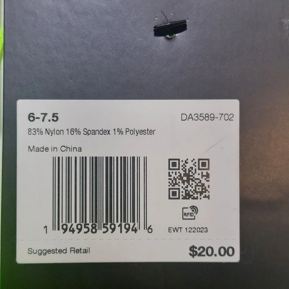 Pack ok 2 Nike Spark Running Socks Men's 6-7.5 Volt No Show Dri-FIT DA3589-702